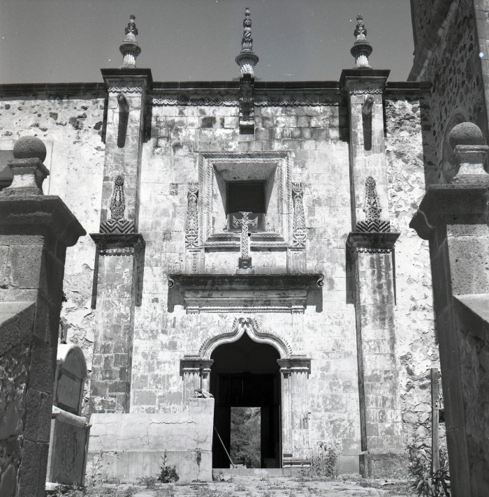 Misión de san Francisco Javier. Portada lateral