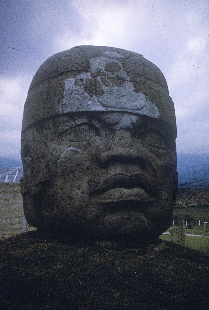 CABEZA 1, MONUMENTO 1