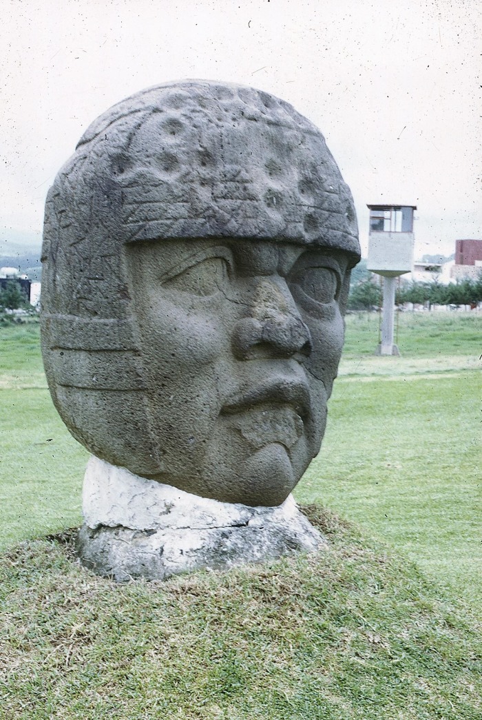 CABEZA 3, MONUMENTO 3
