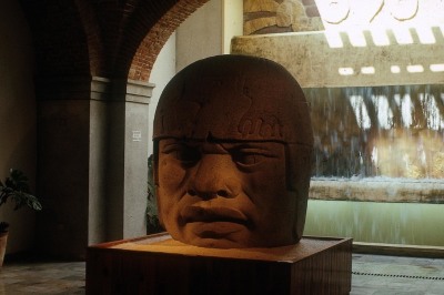 CABEZA 5, MONUMENTO 5