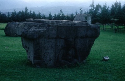 MONUMENTO 14, ALTAR