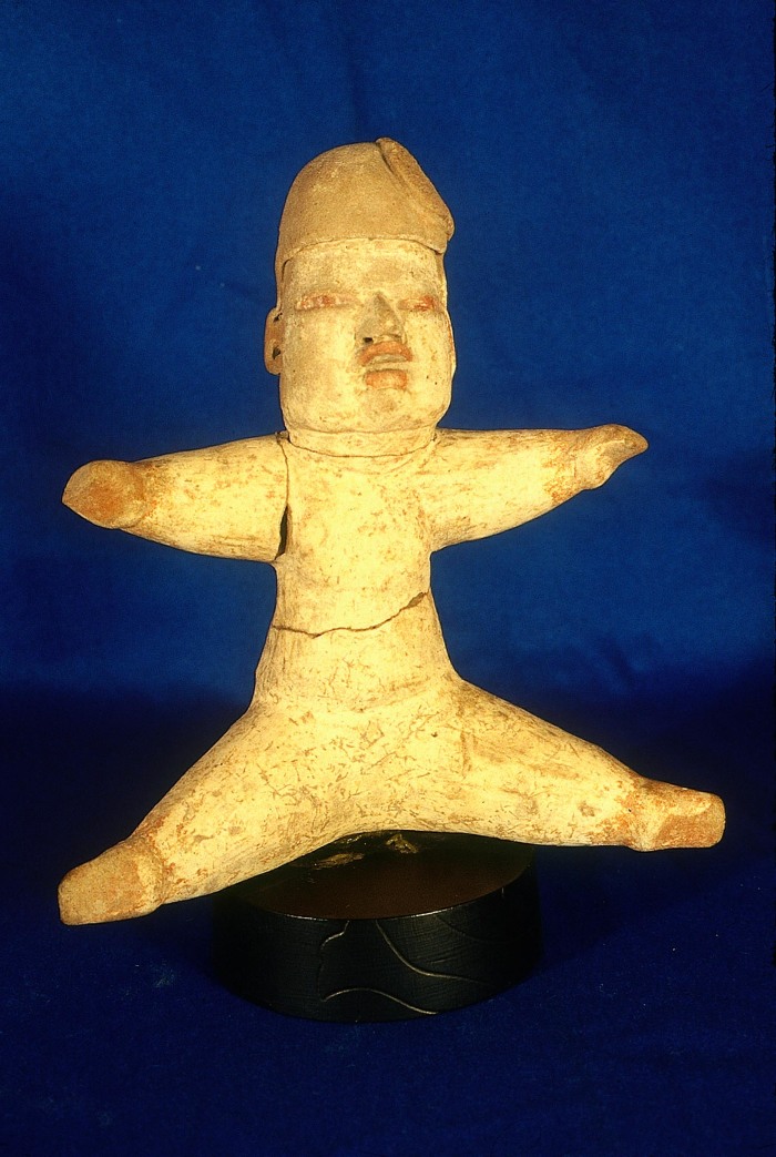 FIGURA SEDENTE
