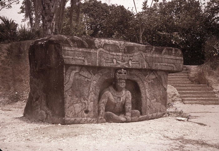 ALTAR 4