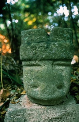 MONUMENTO 64, CABEZA HUMANA