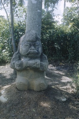 MONUMENTO 5, LA ABUELA