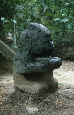 MONUMENTO 5, LA ABUELA