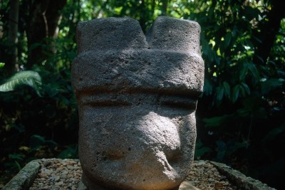 MONUMENTO 64, CABEZA HUMANA