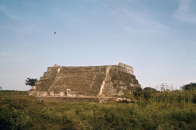 TEMPLO DE LAS CHIMENEAS