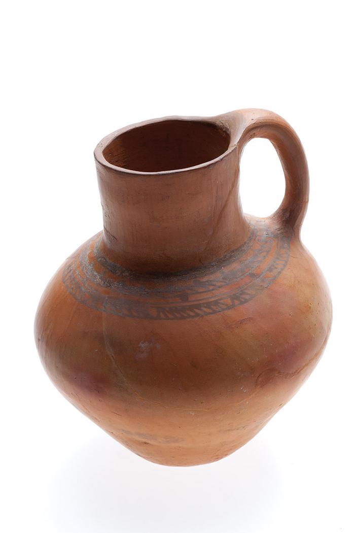 Jarra negro sobre anaranjado (Azteca II-III)