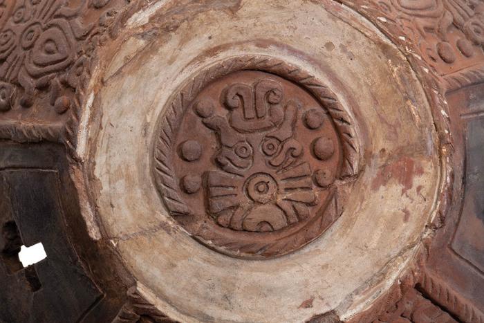 Detalle de la base de cazoleta de sahumador
