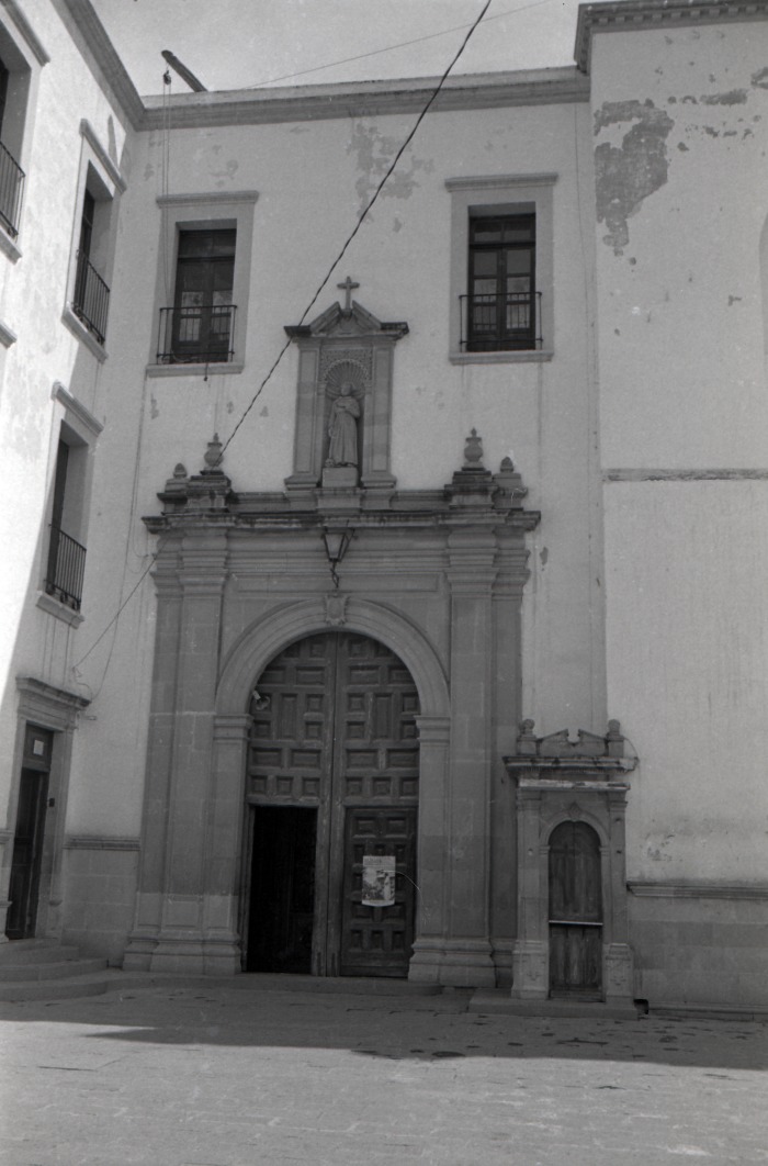 Templo de San Diego. Portadas