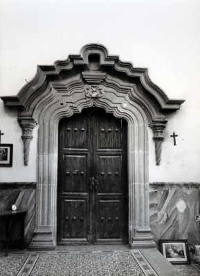 Hacienda de San Blas de Pabellón de Hidalgo. Iglesia. Portada de la sacristía