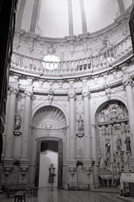 San Diego. Camarín de la Virgen